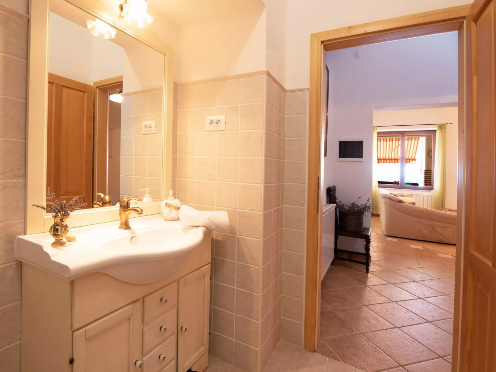 Anwesen "Vila Harmonia" mit Infinity-Pool-Binnen