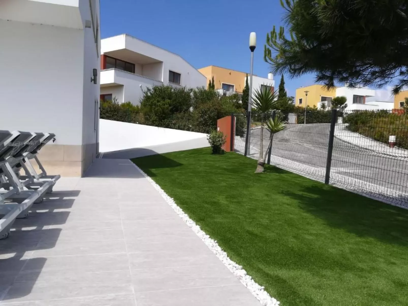 Lagoon Pearl Modernes Haus mit privatem Pool 2-Image-tags.info