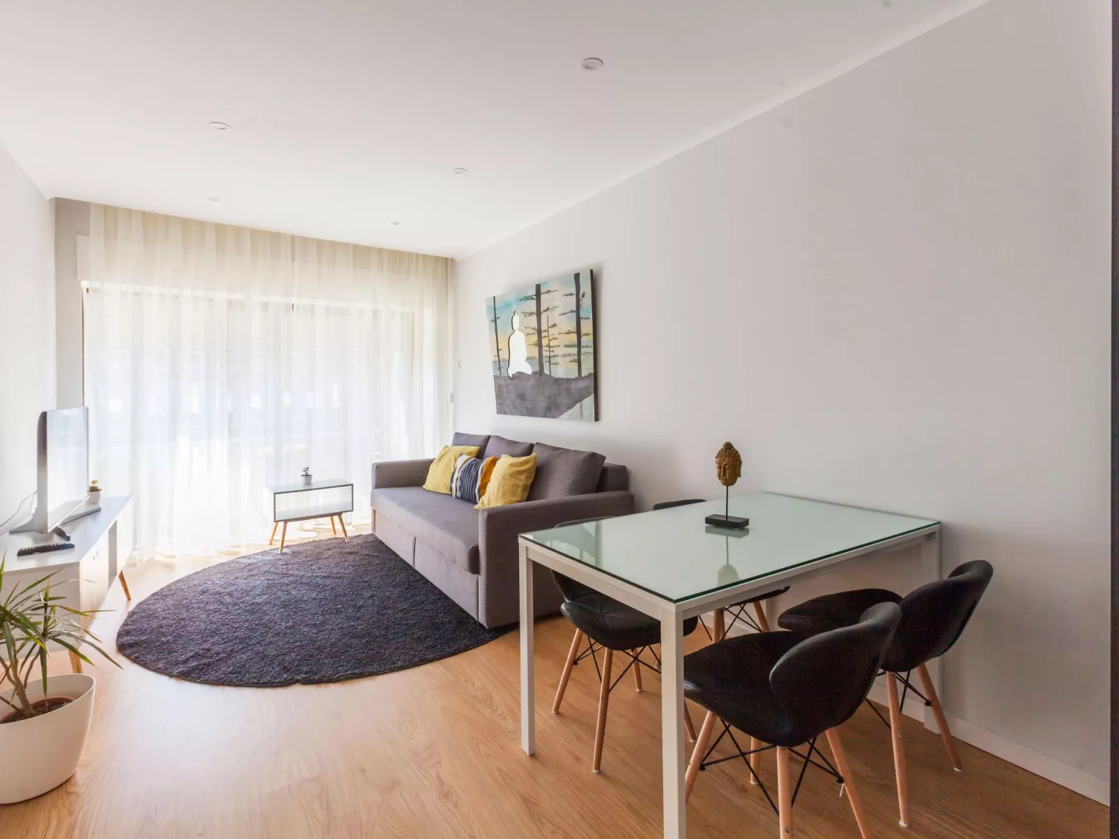 Wohnung "Coolhome" mit Balkon-Binnen