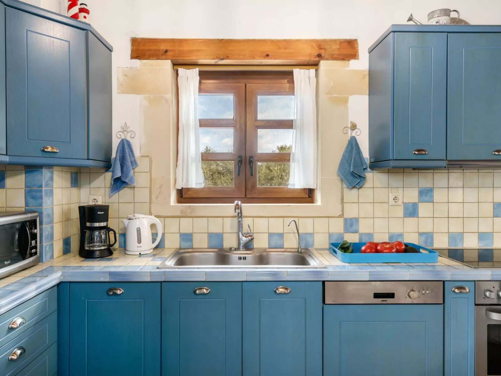 Villa "Arodamos" mit Garten, Grill und Terrasse-Image-tags.info