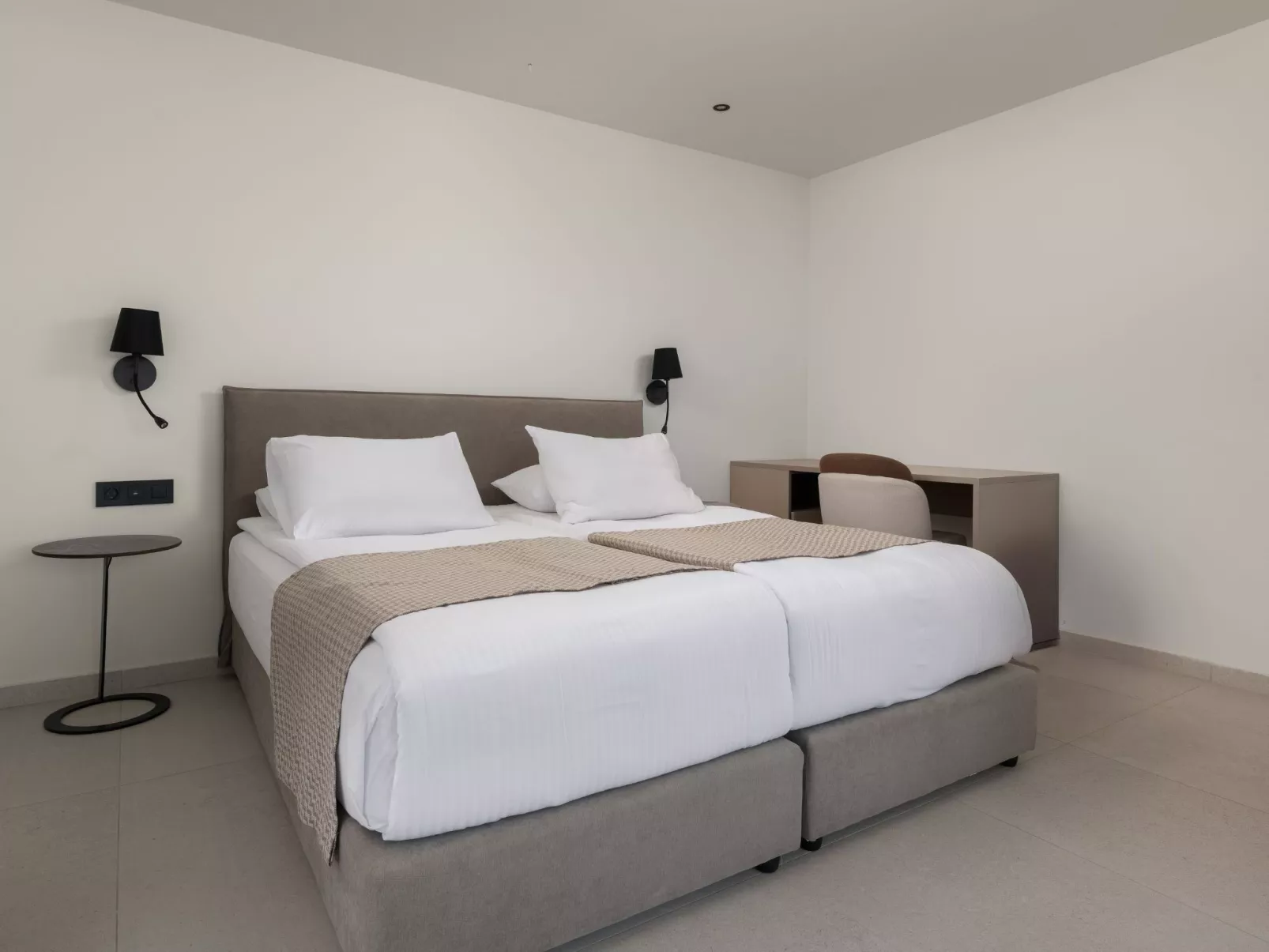 Trapezia Luxury Living -Türkis-Binnen