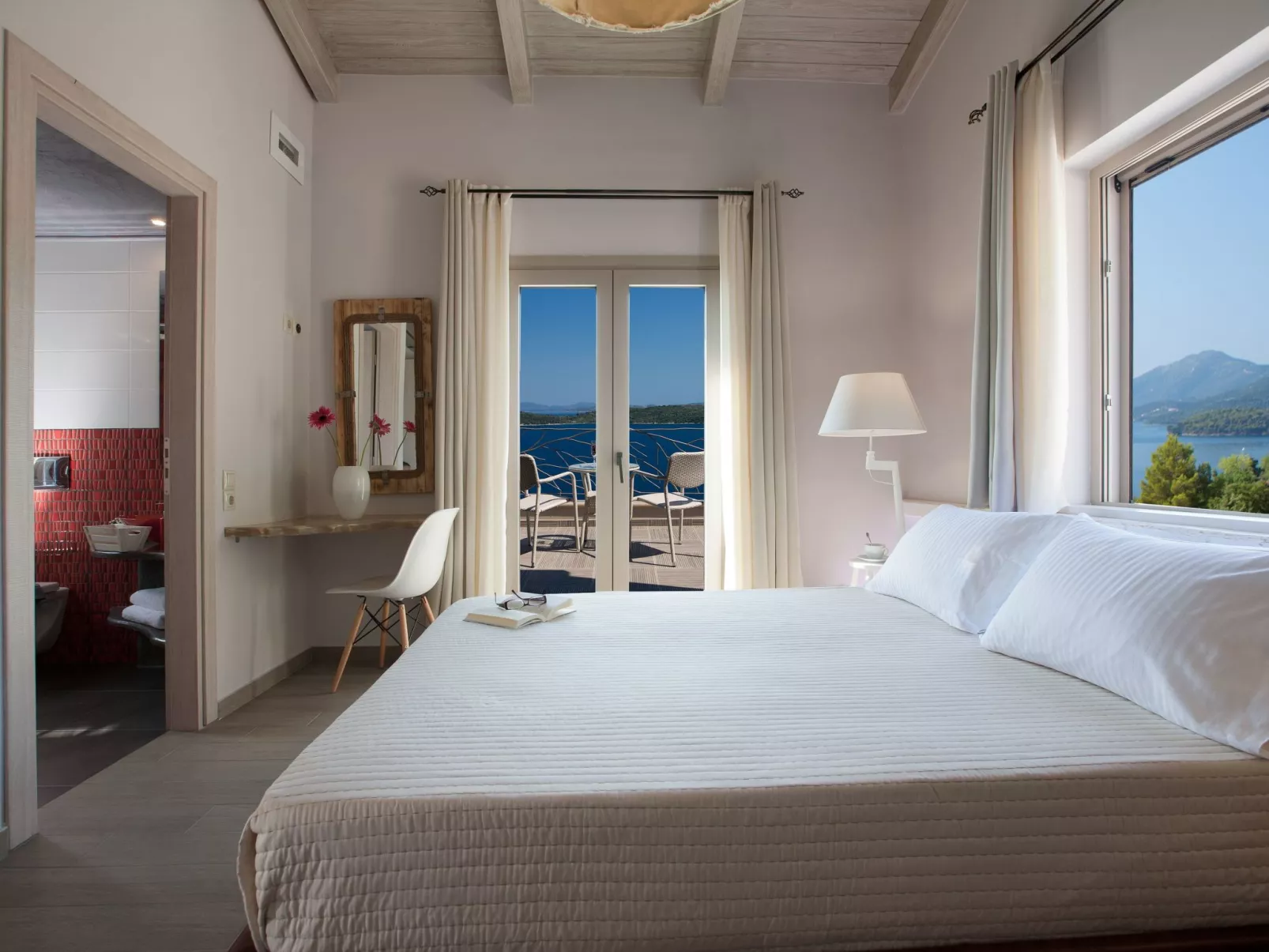 Für 6 Personen und 1 Kind in Perigiali-Binnen