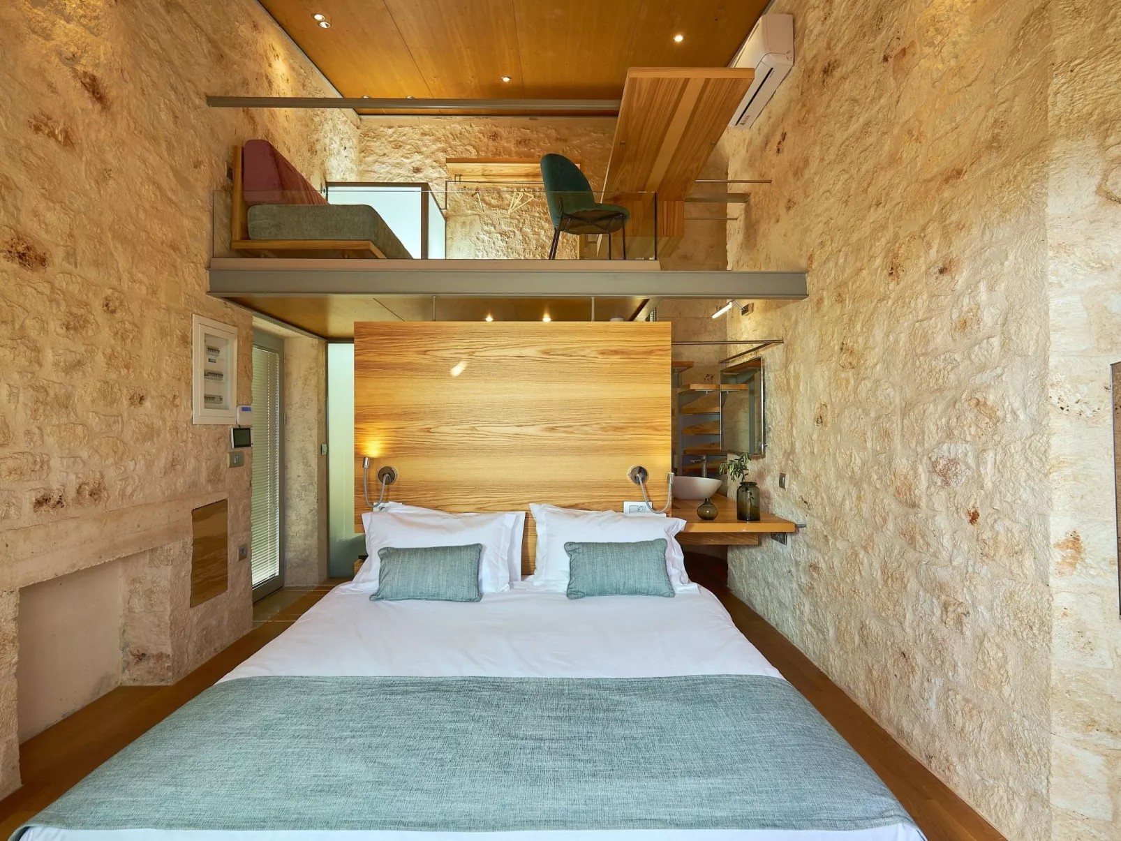 New Olives and Thyme, Meerblick mit 2 beheizten Pools-Binnen