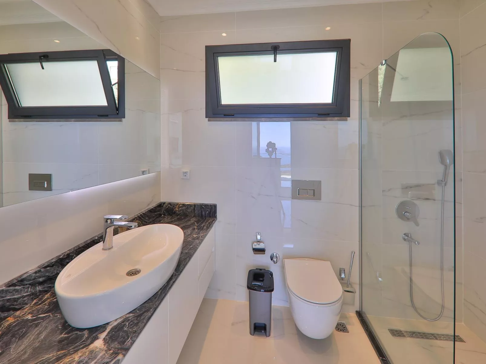 Villa Pasha-Image-tags.info