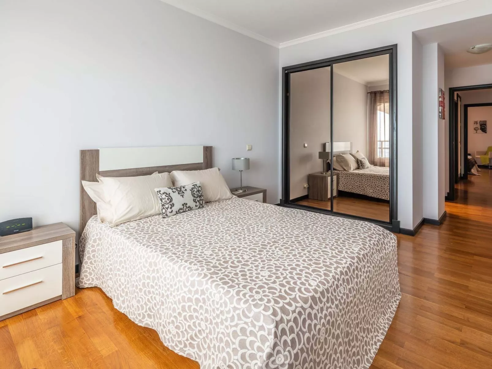 Modernes Terrassenapartment am Meer-Binnen