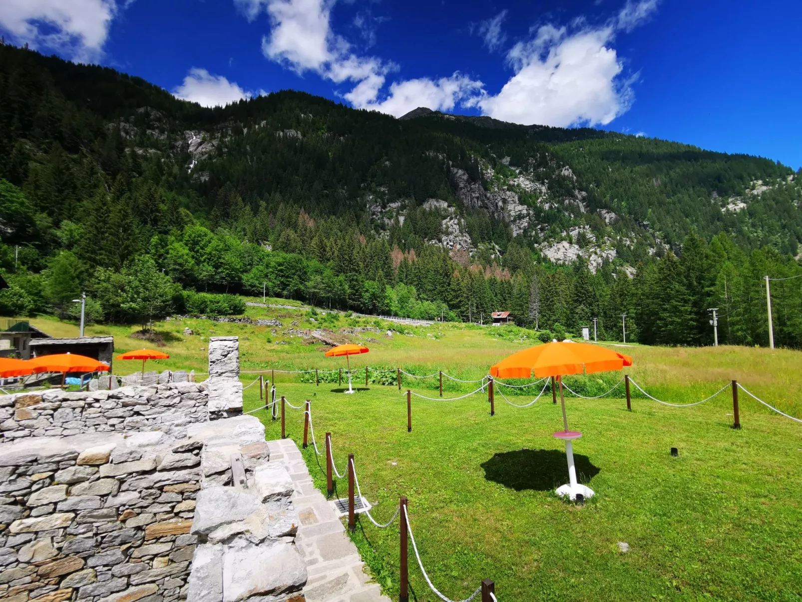 Chalet Borgo Walser Testa 5 - Buiten