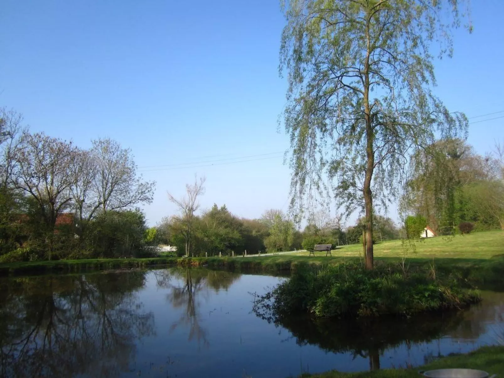 Estate "Le Pressoir" (Die Kelterei)-Buiten