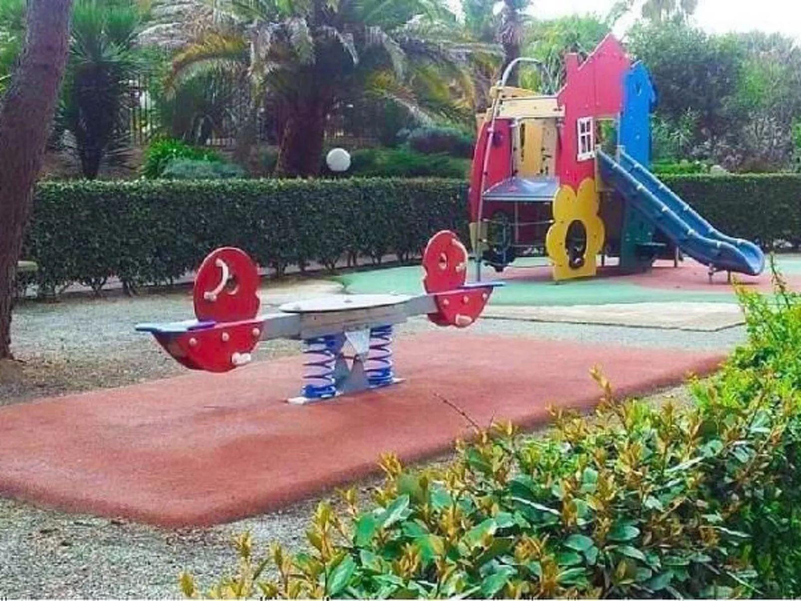 Mobilheim an der Cote d'Azur-Buiten