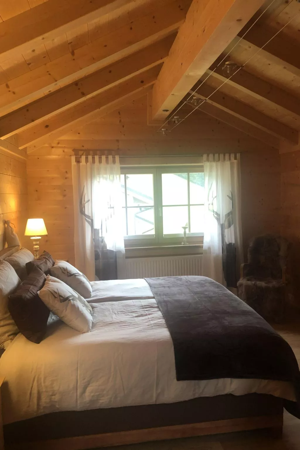 Villa mit Garten, Terrasse und Grill-Image-tags.info