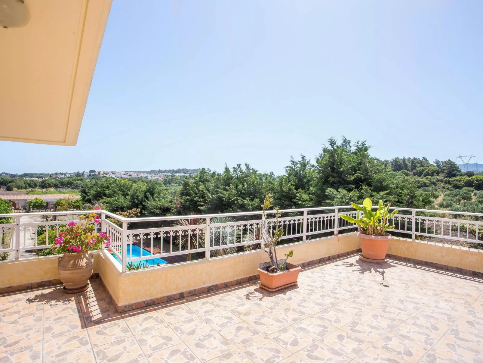 Villa "Laylande House" mit Bergblick-Buiten