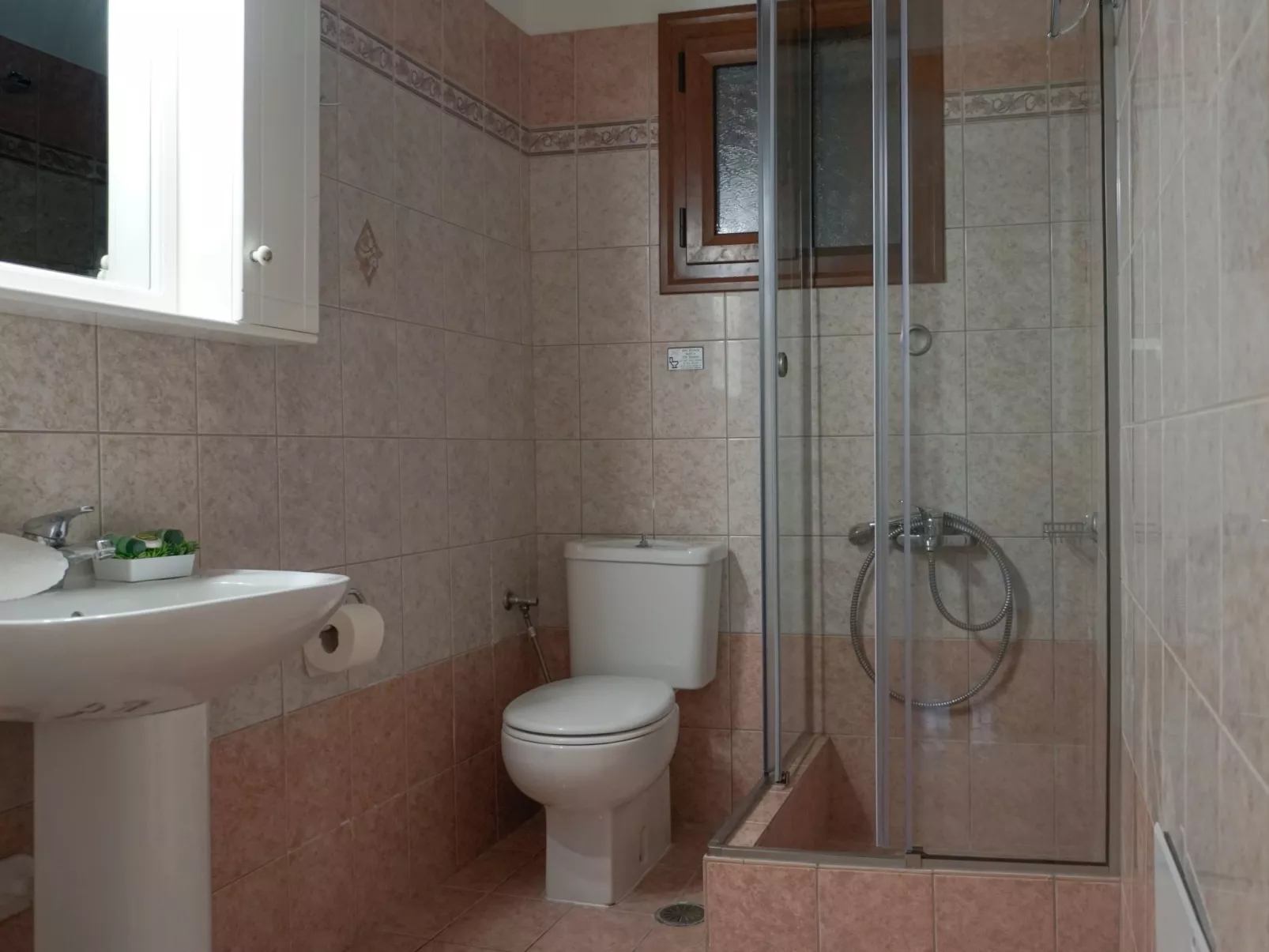 Mit Privatpool für 5 Personen und 1 Kind in Dassia, Nordgriechenland-Binnen