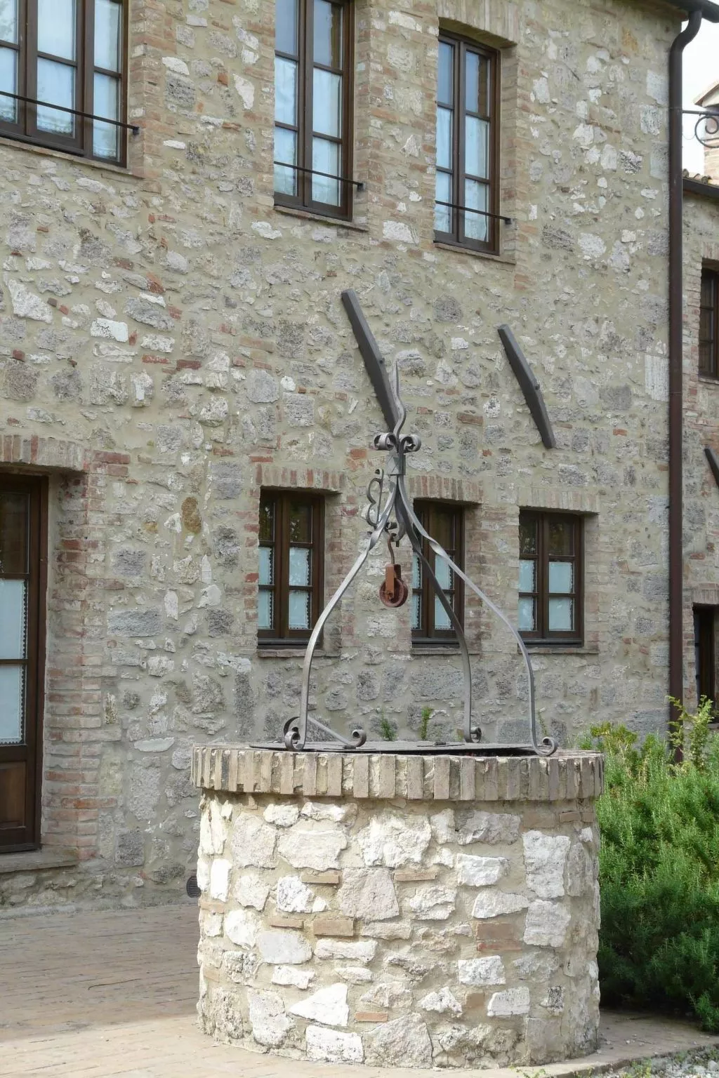 Wohnung 'Beccanella T6' mit Schwimmbad-Buiten