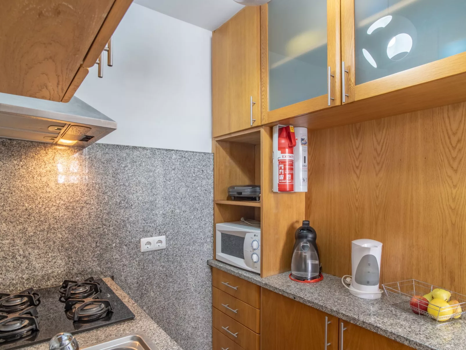 Für 3 Personen ca. 60 m&sup2; in São Martinho, Madeira (Südküste von Madeira)-Binnen