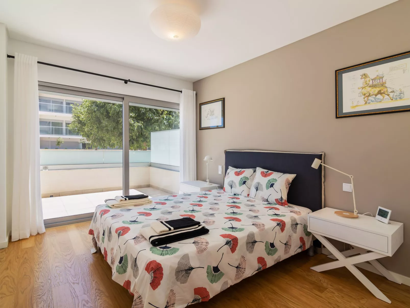 Garten Design brandneue Wohnung mit Pool-Image-tags.info