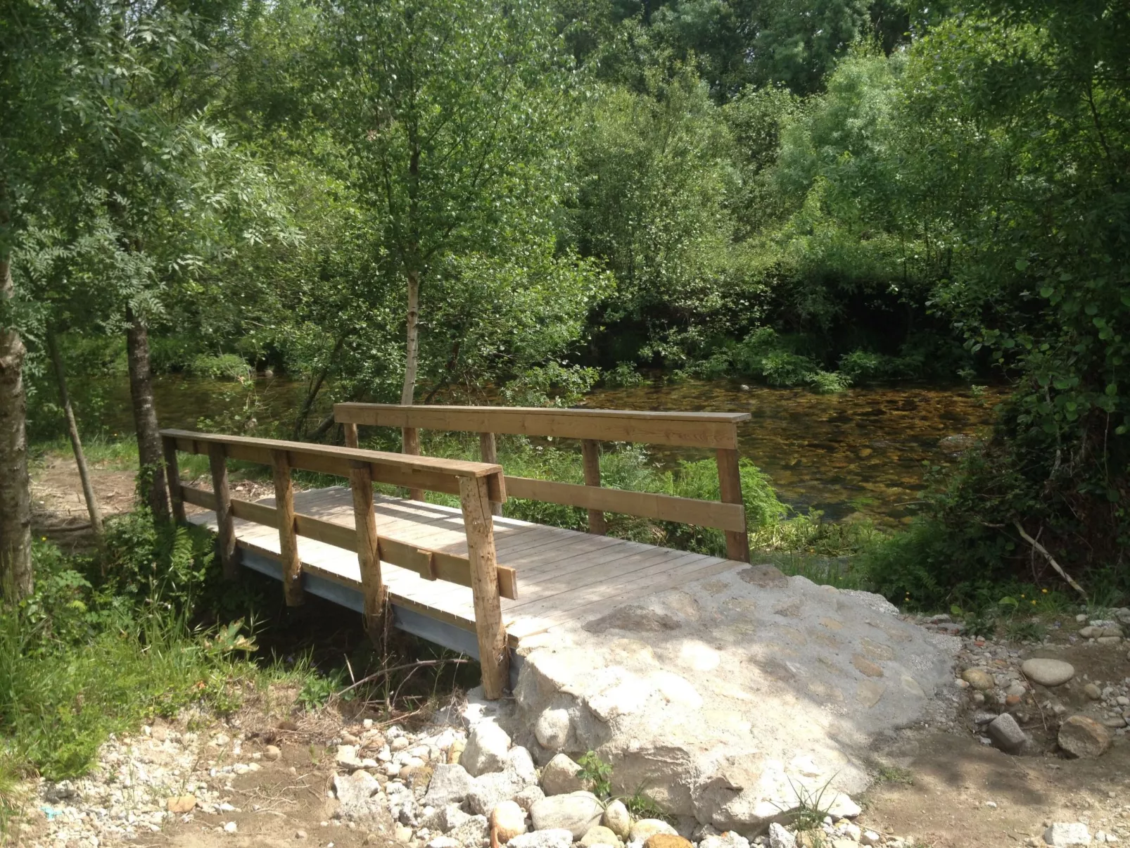 "Großmutters Häuschen" mit überdachter Terrasse-Buiten