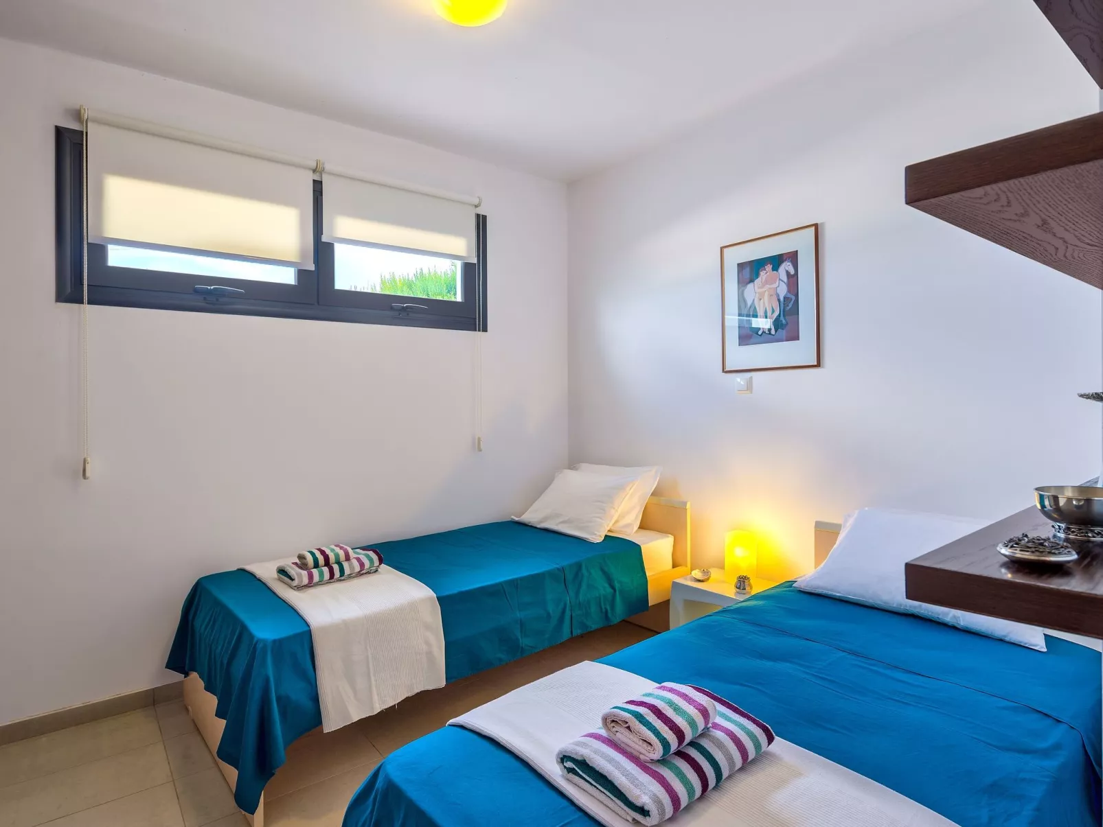 Villa mit Pool für bis zu 8 Personen. Meerblick.-Binnen