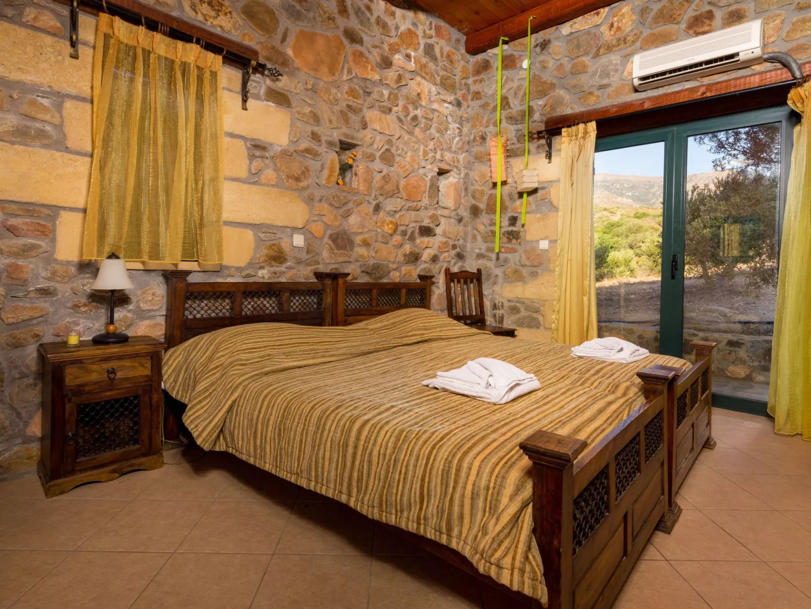 Traditionelle Villa mit Pool und Meerblick Elafonissi-Binnen