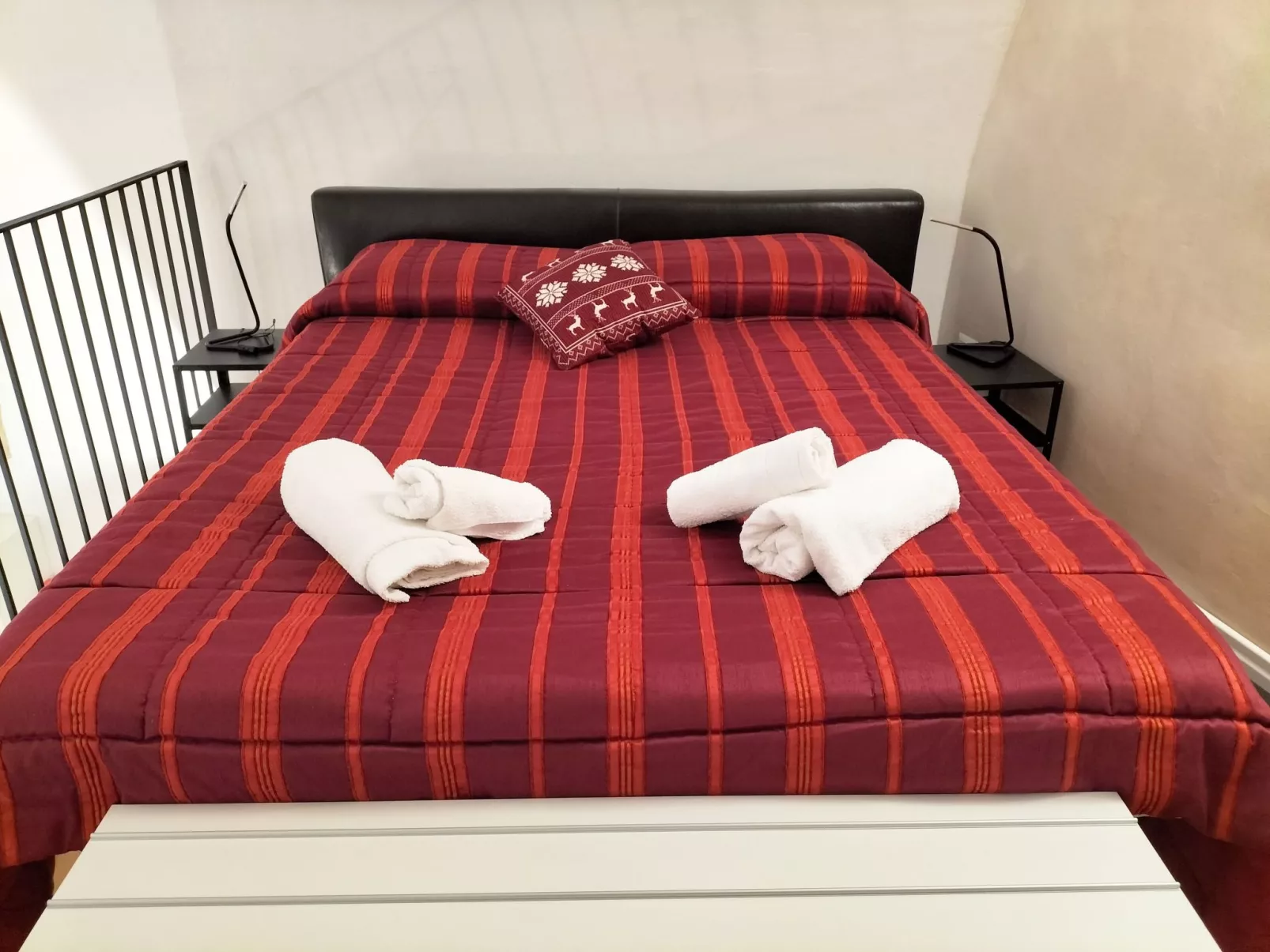 Casa Maria Jucunda Sicilia-Binnen