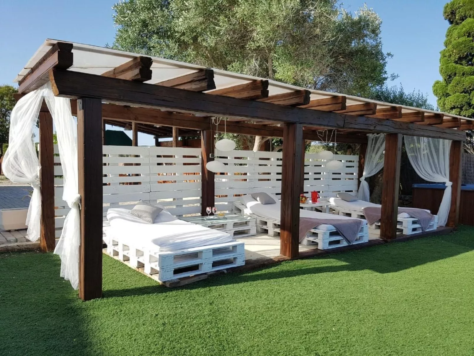 Masia Can Trabal für 24 Gäste mit privatem Pool in der Nähe von Sitges-Binnen