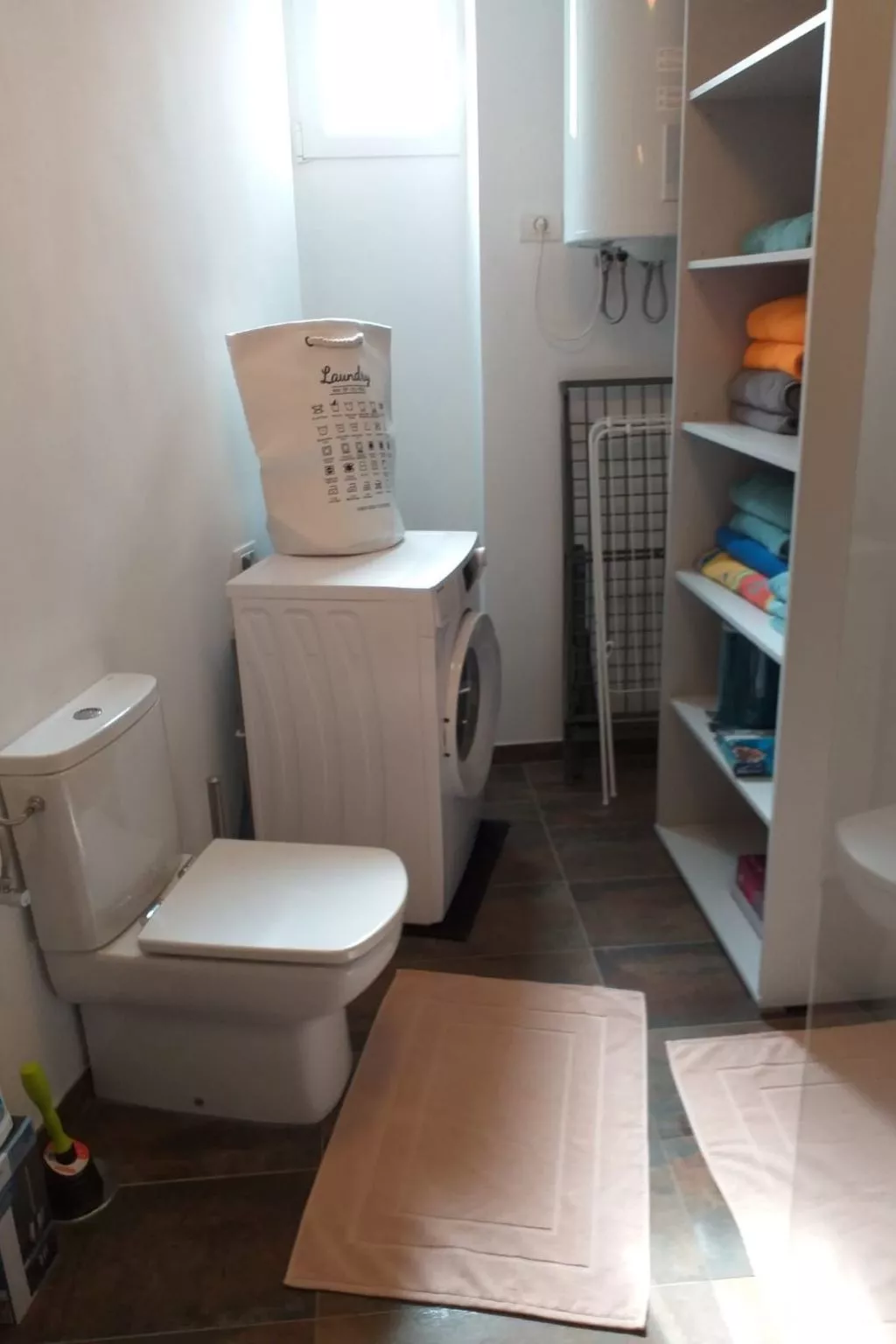 In Mesa Del Mar mit Offenem Balkon-Binnen