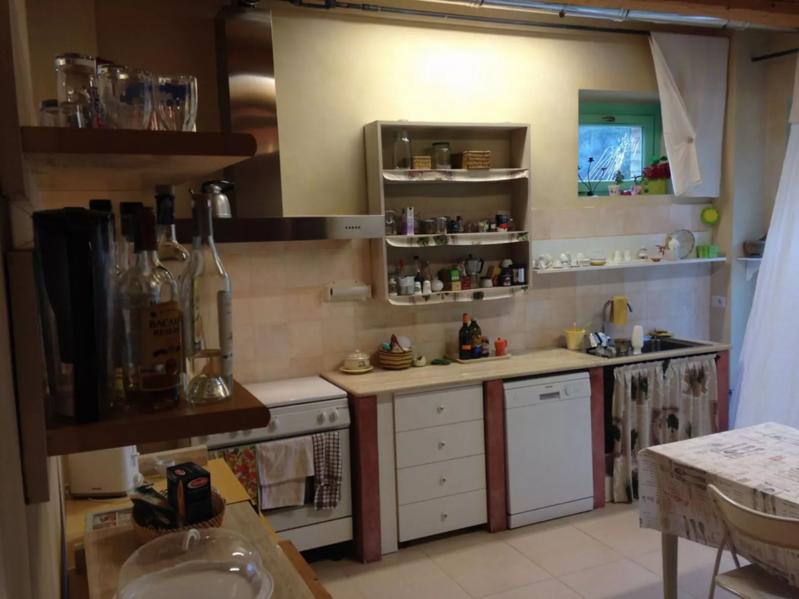 Villa mit privatem Pool und unglaublicher Aussicht-Image-tags.info