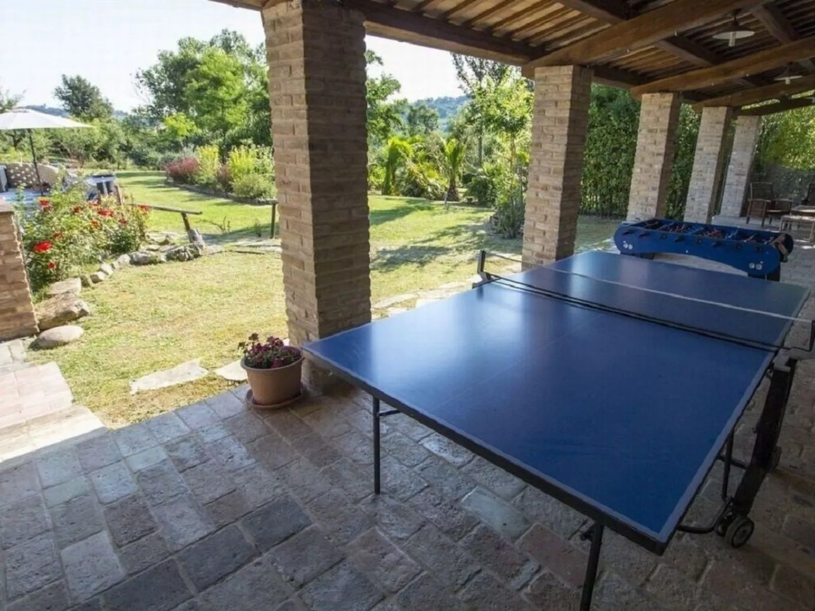 Erschwingliche Villa mit privatem Pool-Buiten