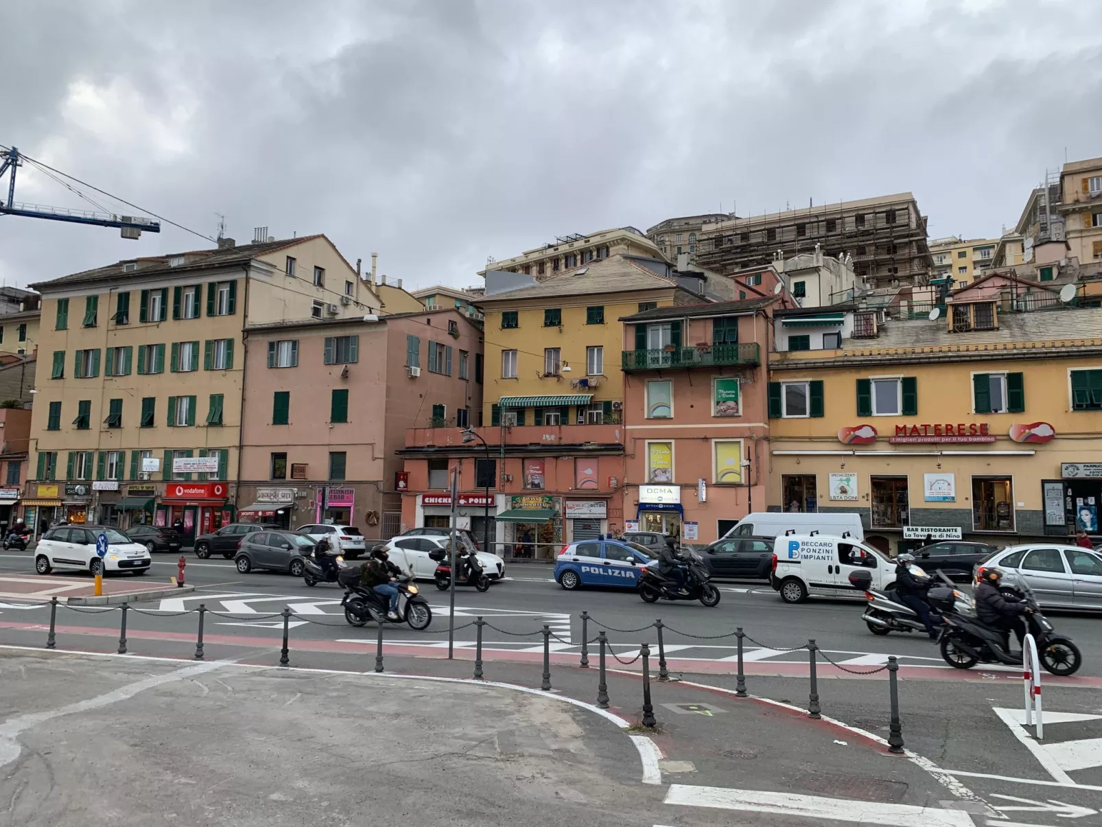 Für 4 Personen ca. 76 m&sup2; in Genua, Norditalien (Ligurien)-Buiten