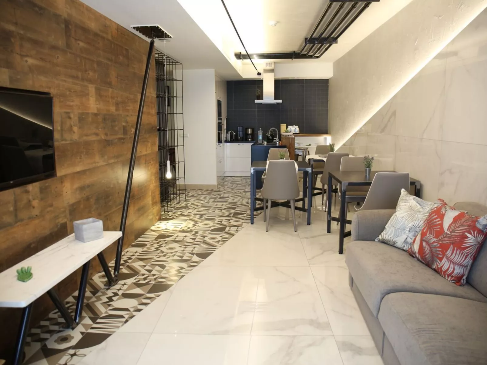 Lavino Zafferana-Image-tags.info