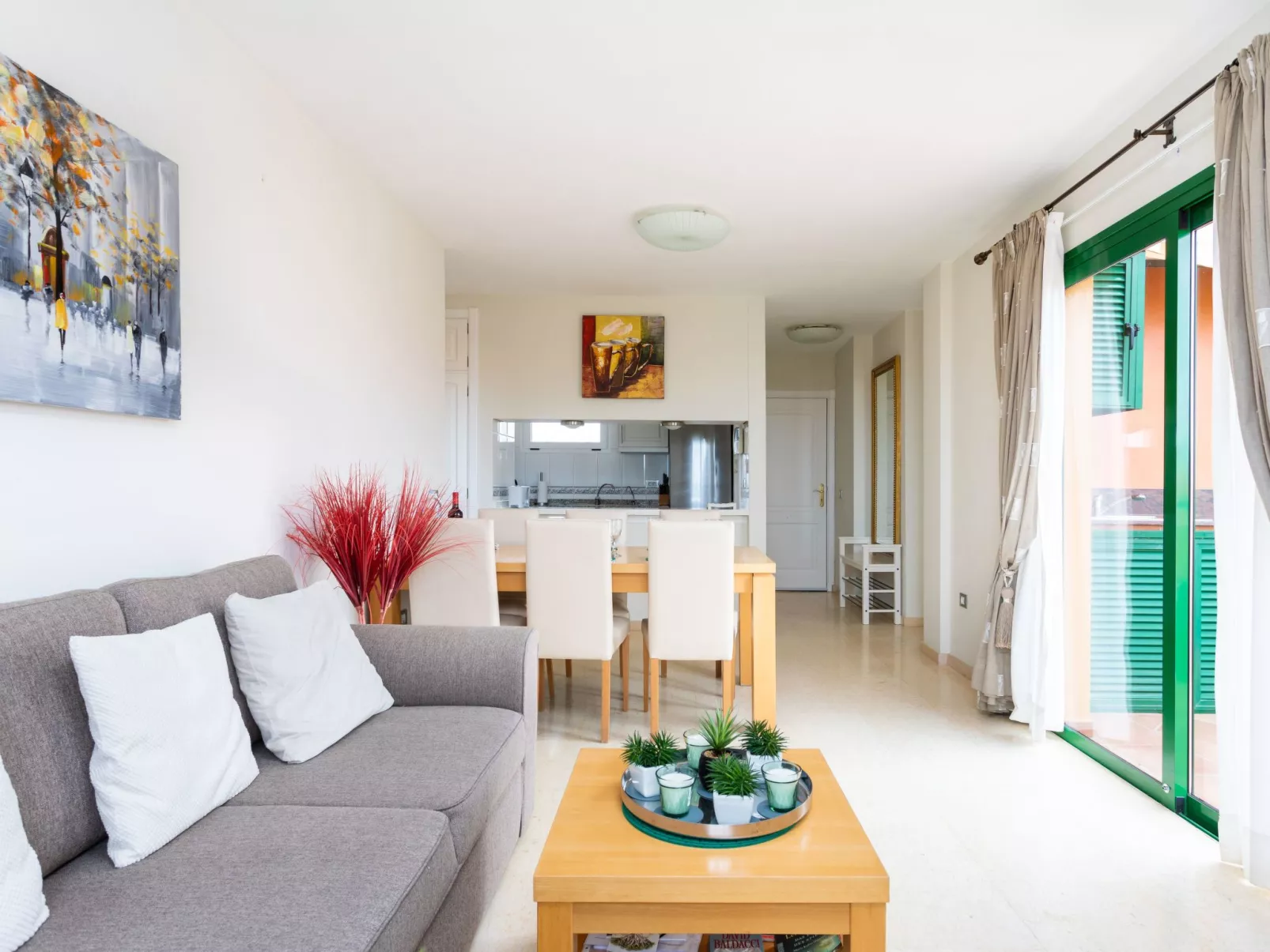 Prime Homes Taoro Dachboden-Binnen