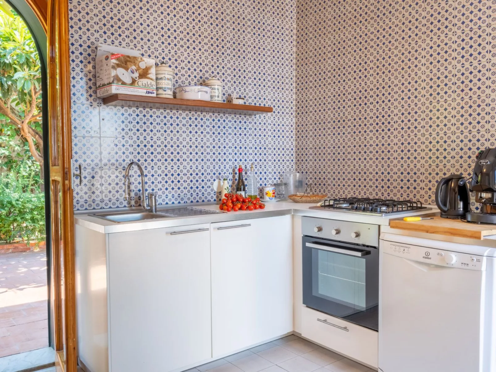 Villa Valencia-Image-tags.info