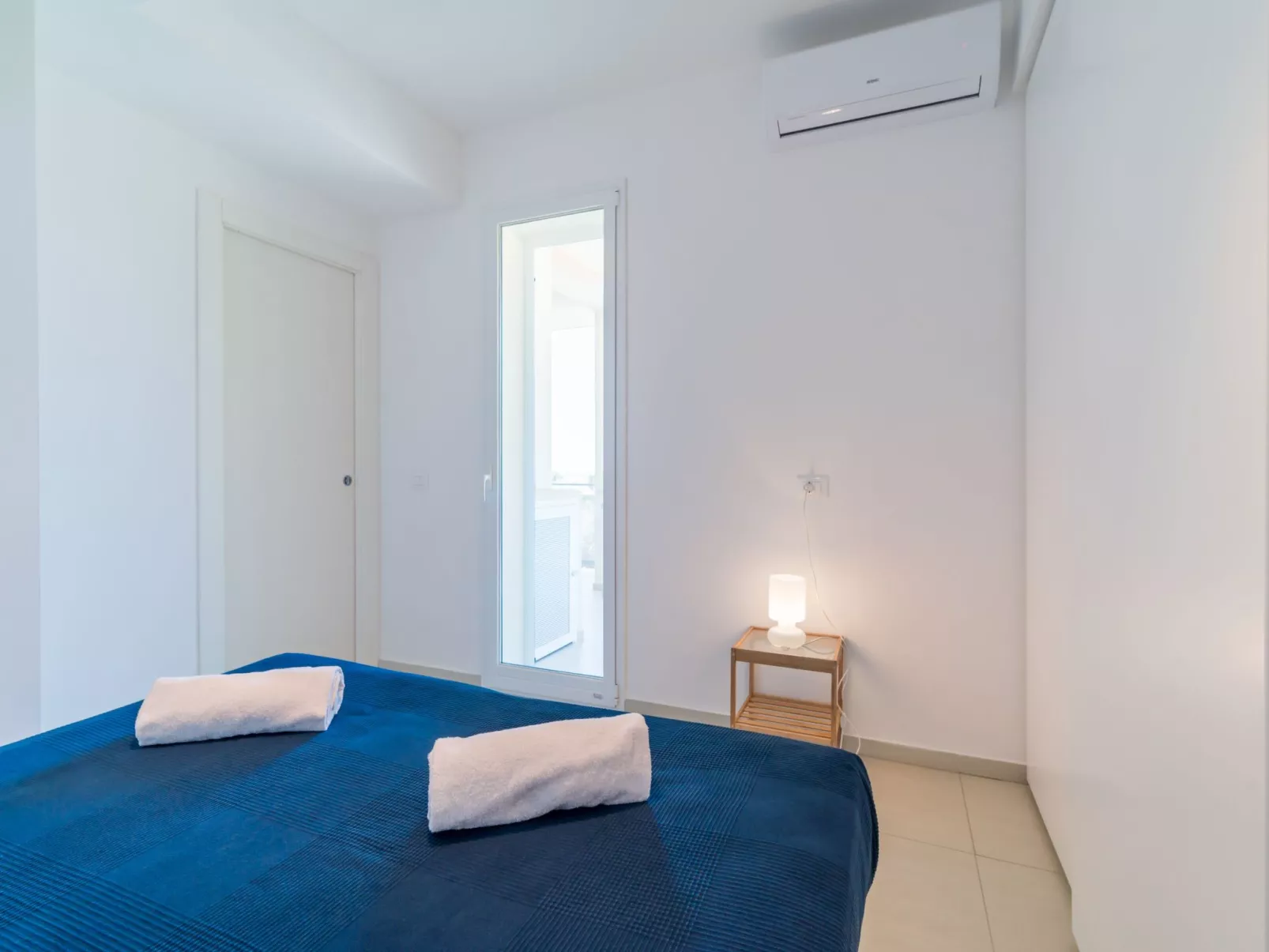 Appartamento con 3 camere da letto-Image-tags.info