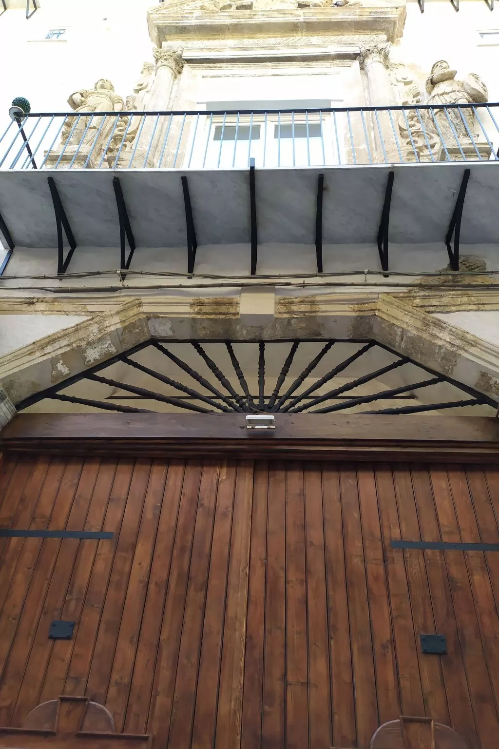 Wohnung mit Balkon-Buiten