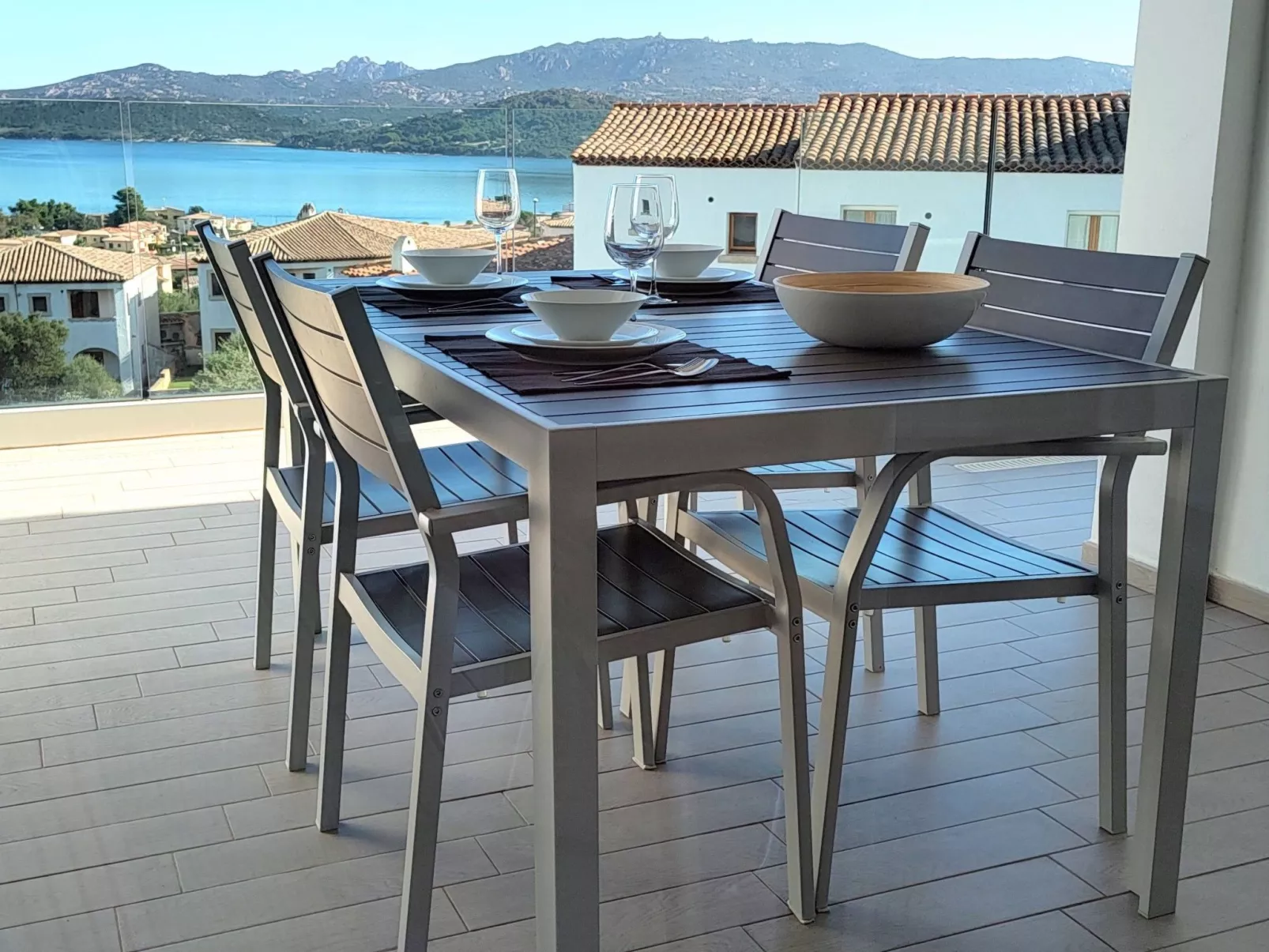 Atemberaubendes Familien-Penthouse mit Meerblick-Image-tags.info