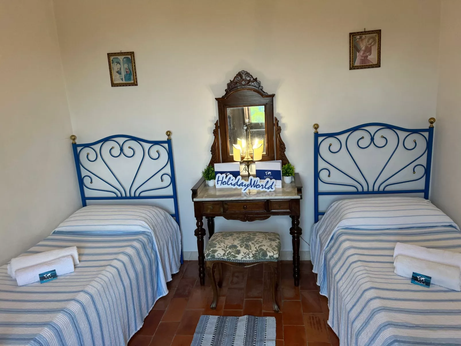 Rosa Selvatica by Holiday World-Binnen