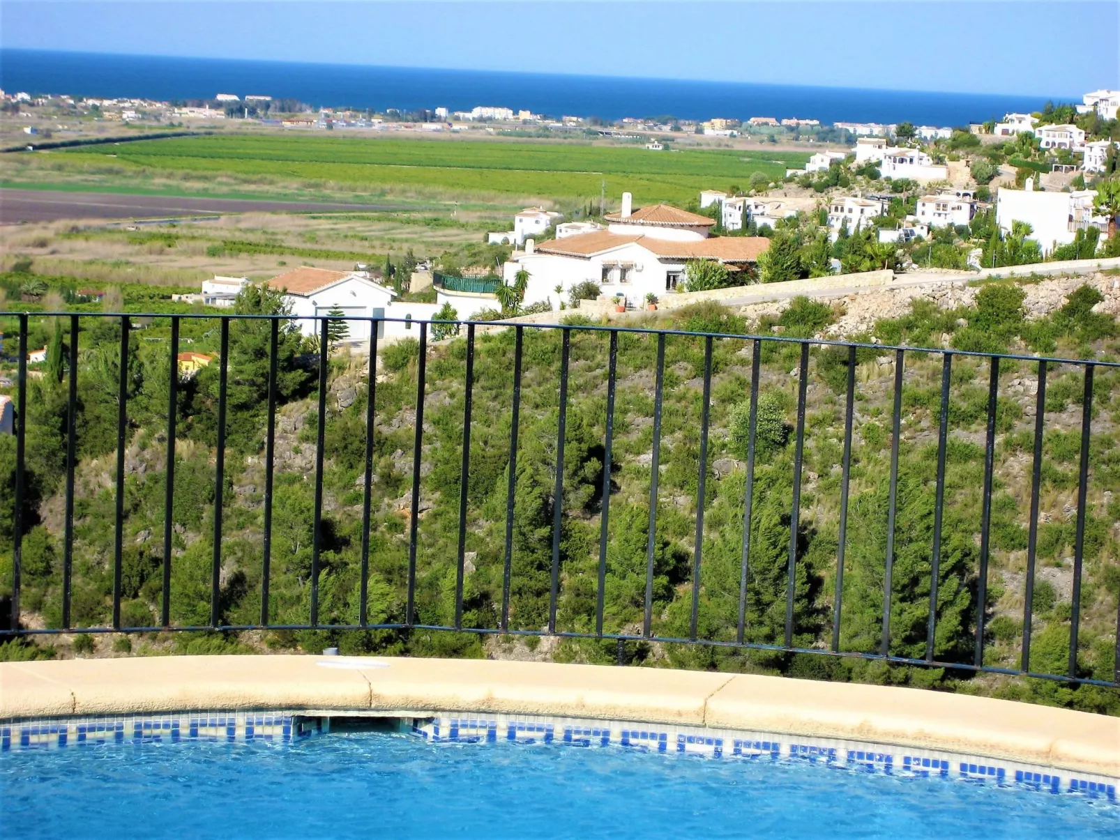 Villa de la Luz-Image-tags.info