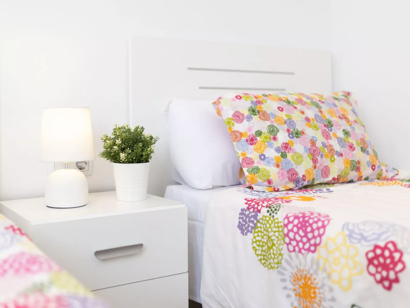 Private Terrasse, Schwimmbad, Parkplatz, Wi-Fi, TvSat-Binnen