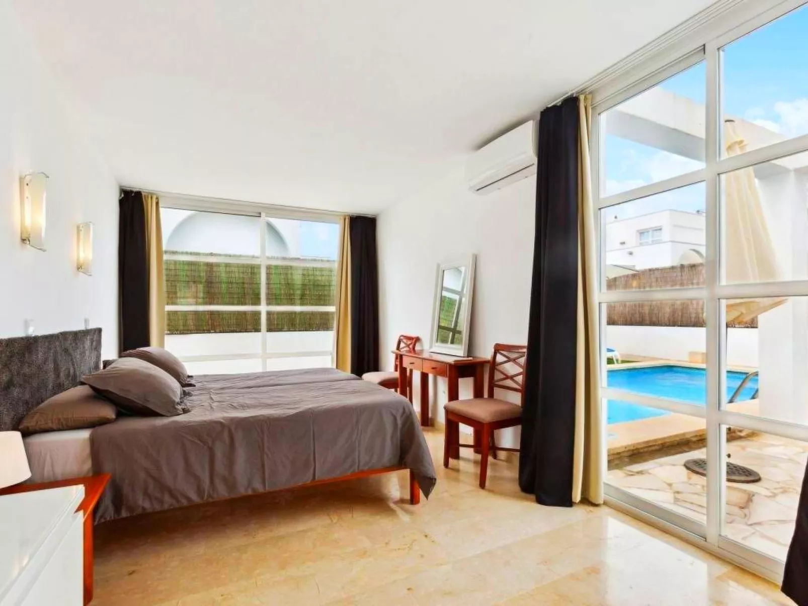 Villa 3 Can Picafort-Image-tags.info