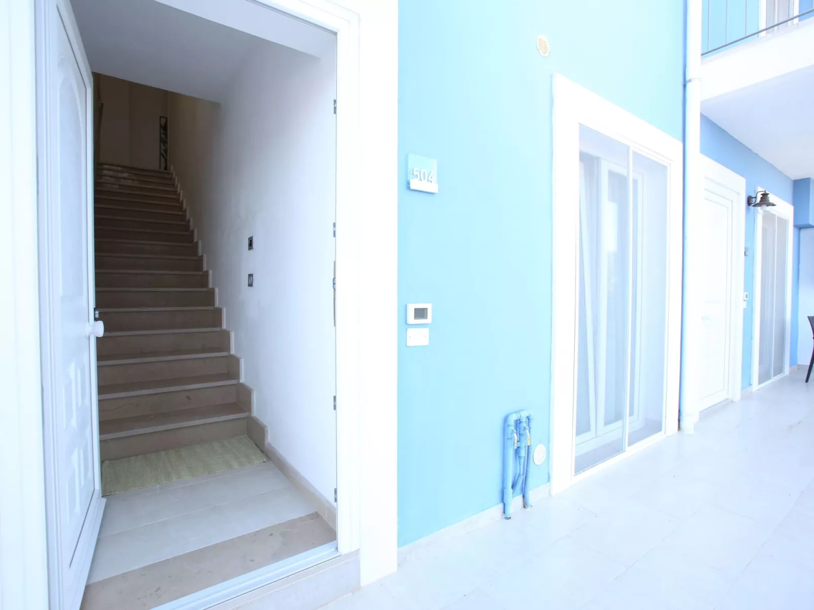 Villa Rea mit Panoramapool-Buiten