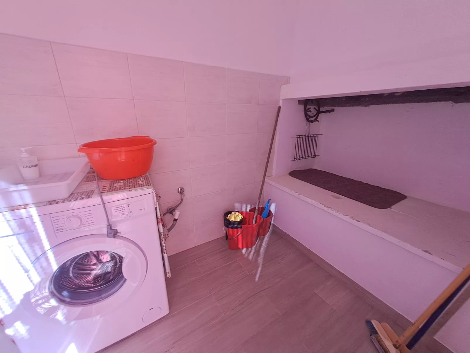 Bauernhof mit Schwimmbad und Babypark Brindisi am Meer-Binnen