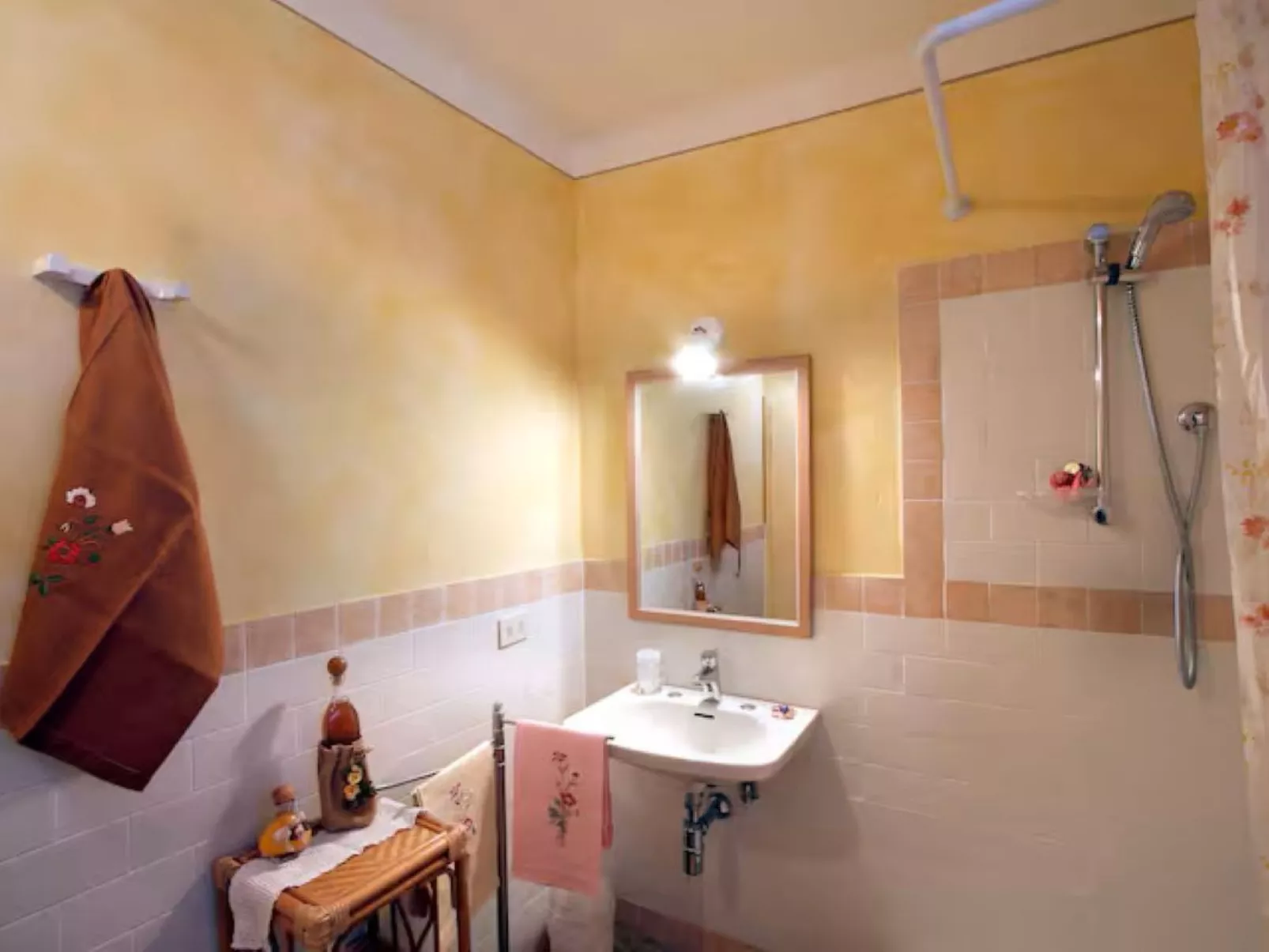 Villa Antica Pietra-Binnen