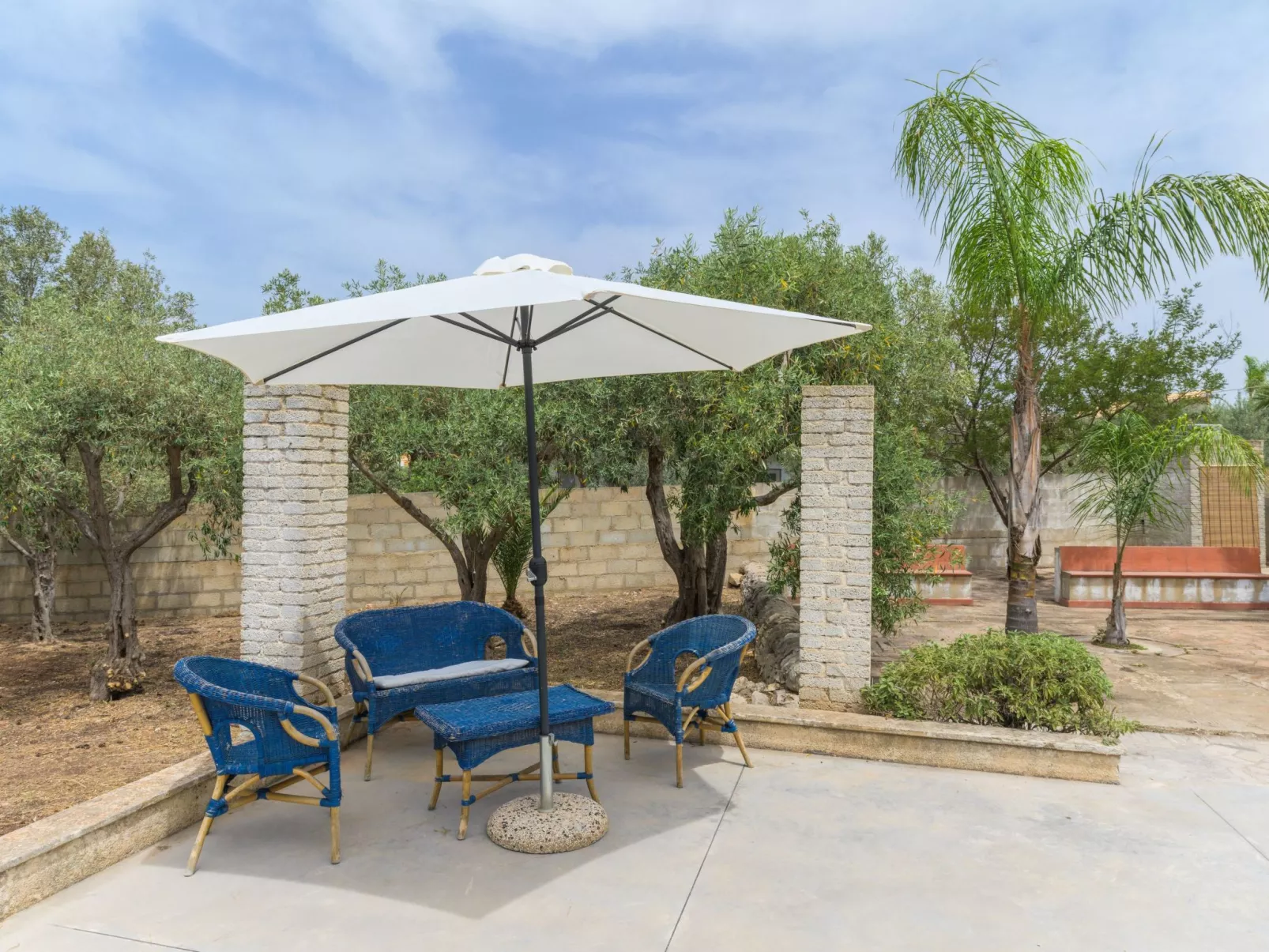 Thalìa, Villa mit Pool in Meeresnähe-Buiten