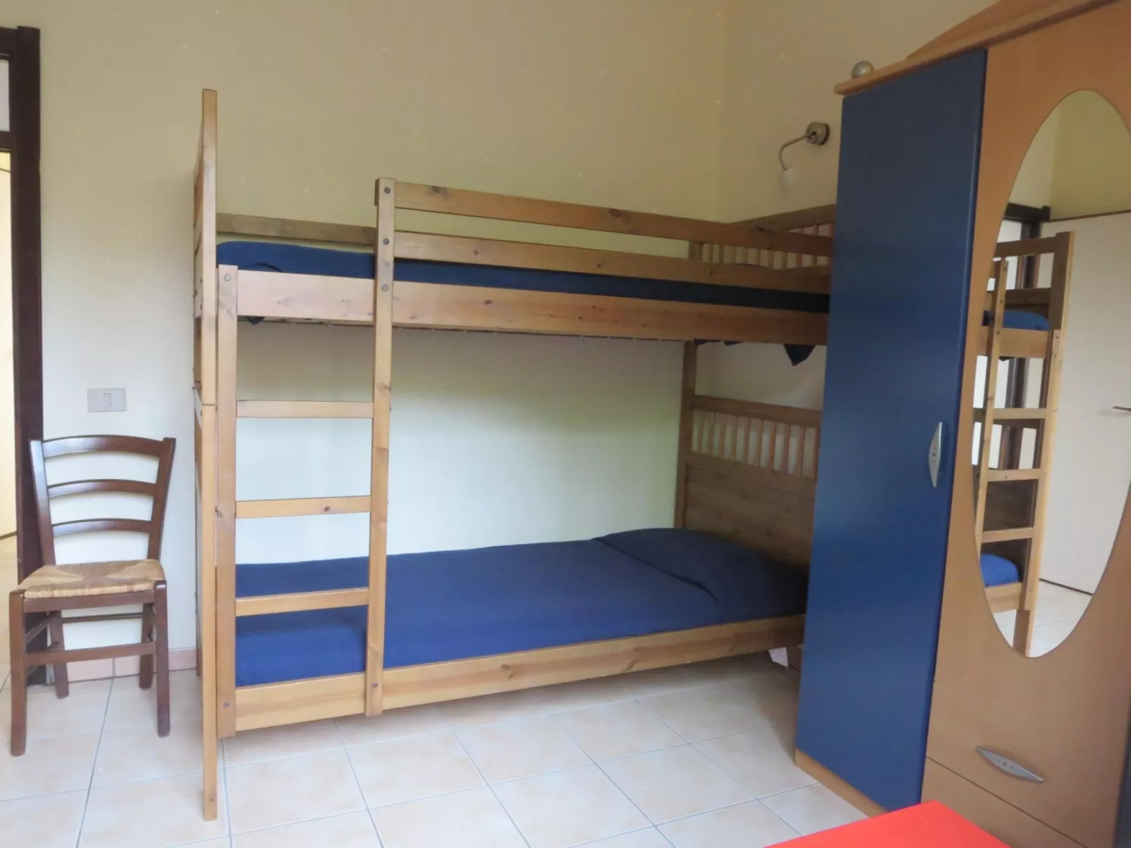 Casa Giusy mit Terrasse und Meerblick-Image-tags.info