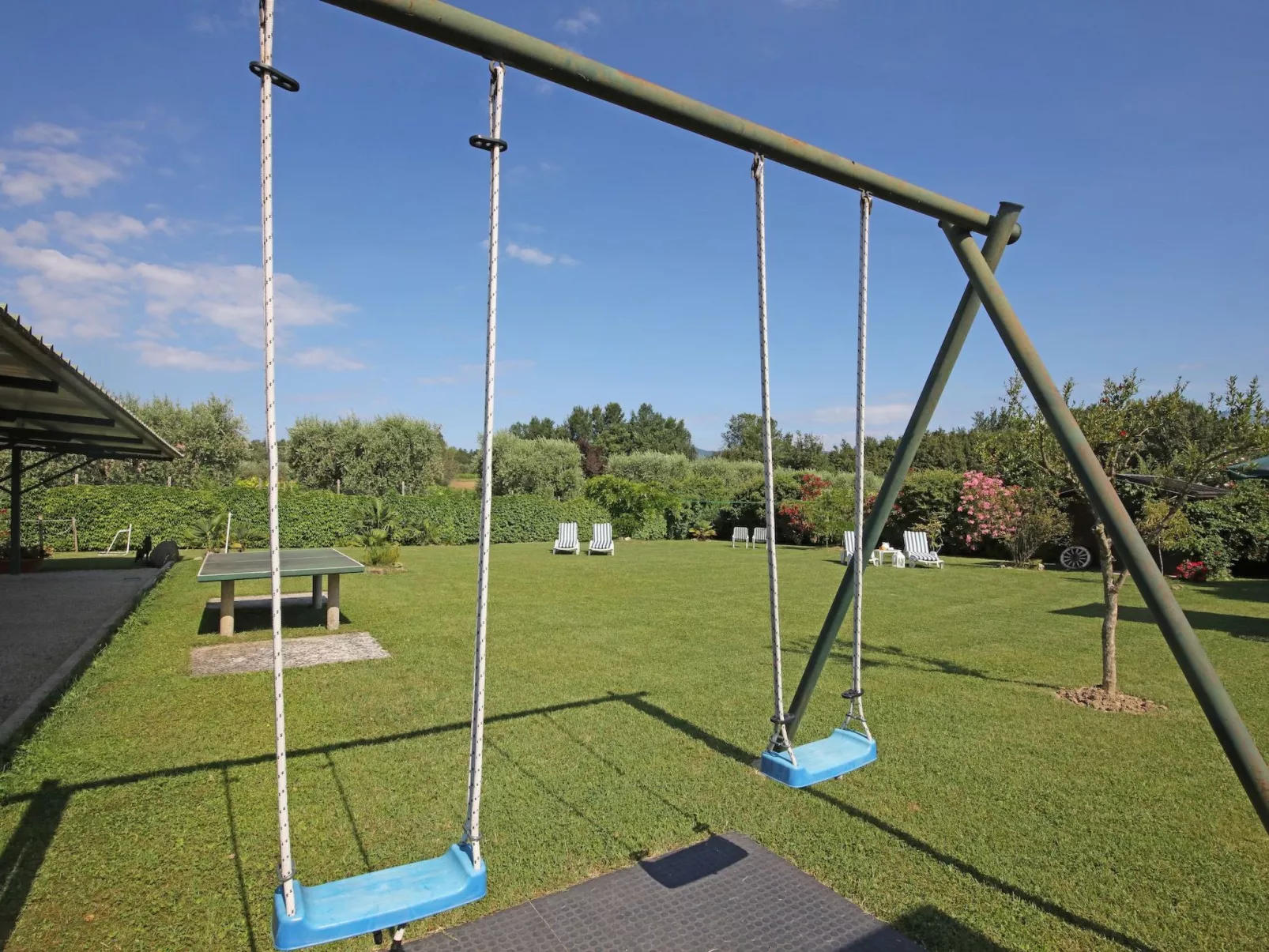 Calla' Wohnung mit Schwimmbad-Buiten