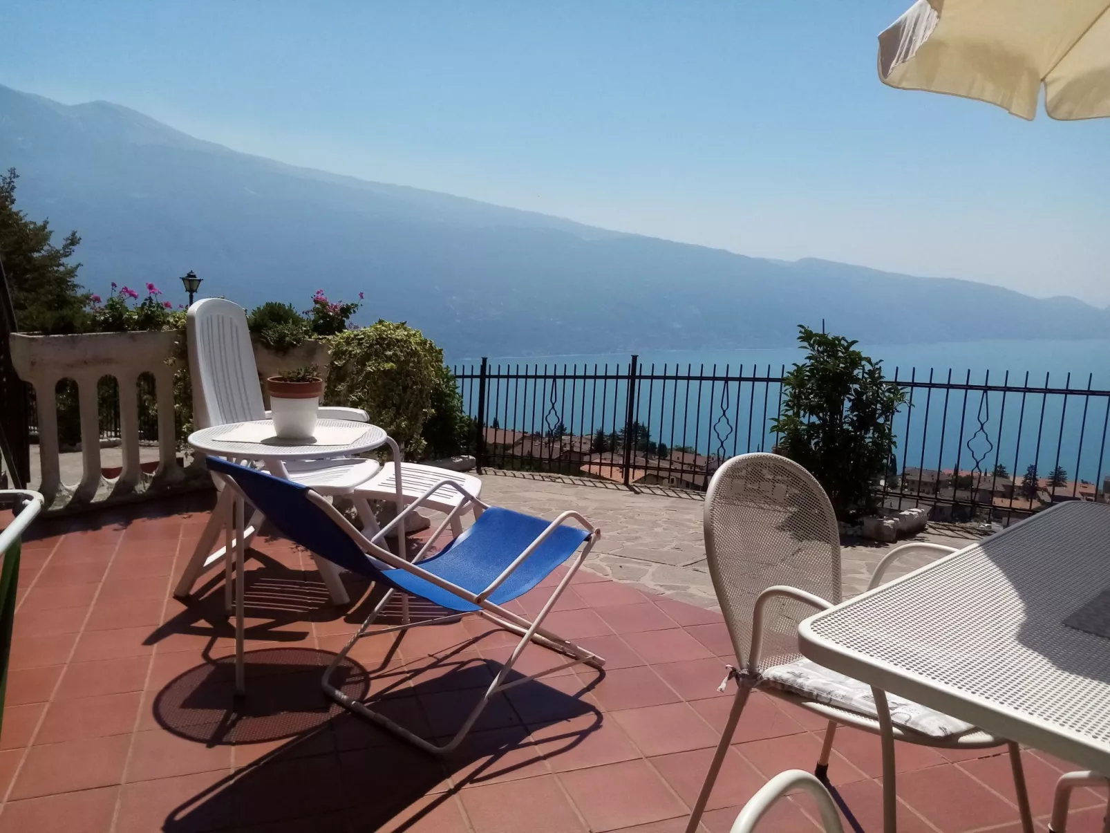 Wohnung 'Stella del Garda' - Buiten