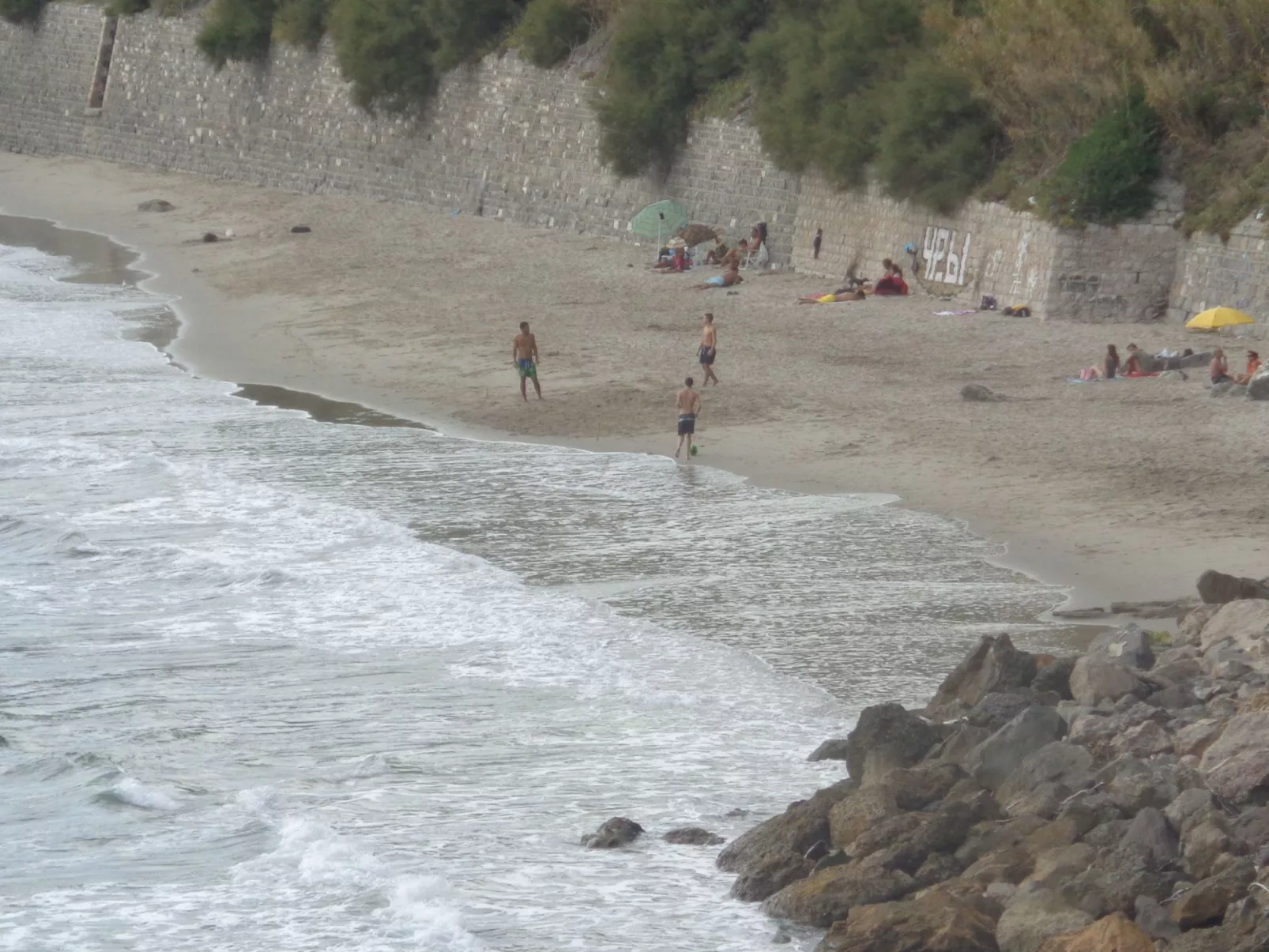 'Medieval House' mit Terrasse-Buiten