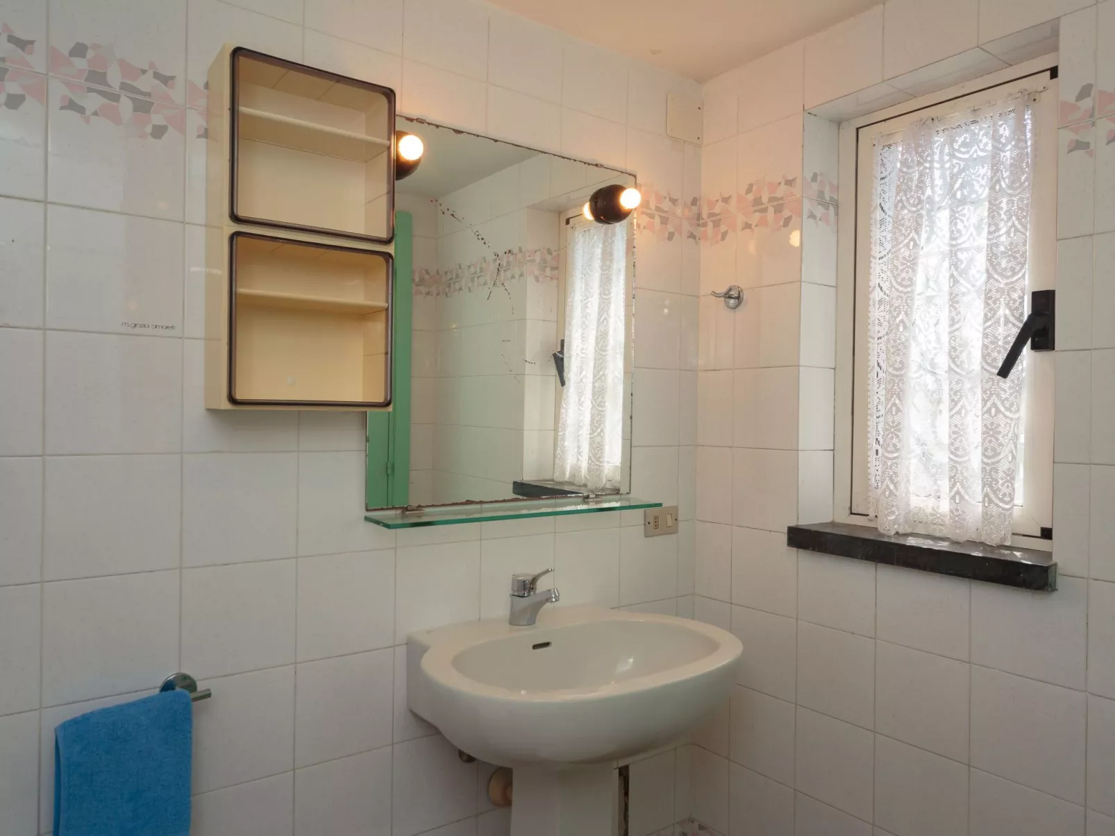 Ferienvilla mit Whirlpool-Binnen