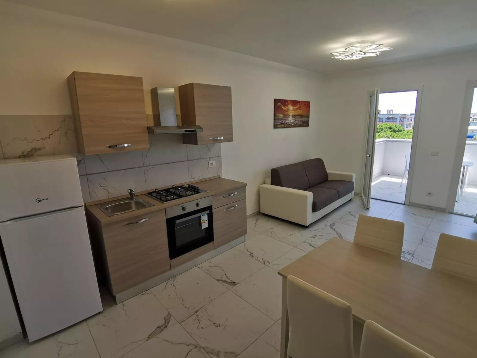 Einzimmerwohnung 'Saturnotel 502' mit Balkon-Image-tags.info