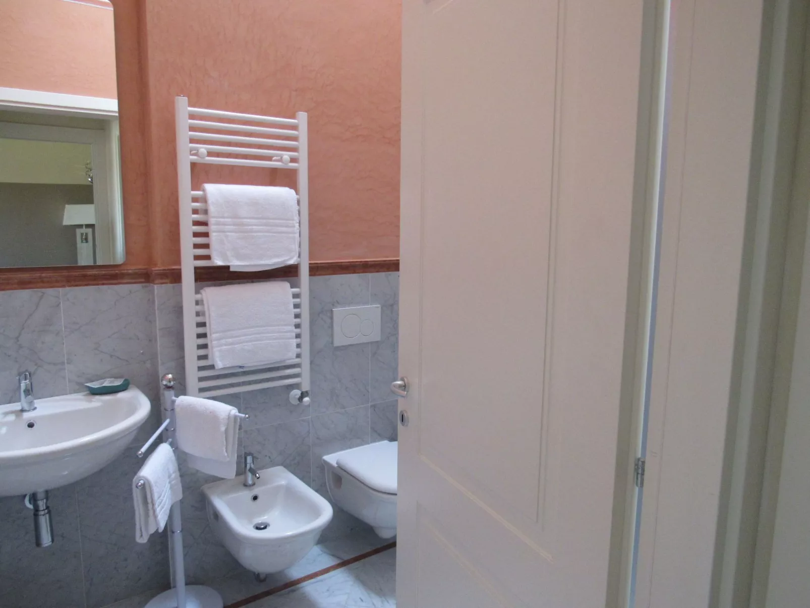 Moderne und komfortable Wohnung, ideal für zwei Personen-Image-tags.info