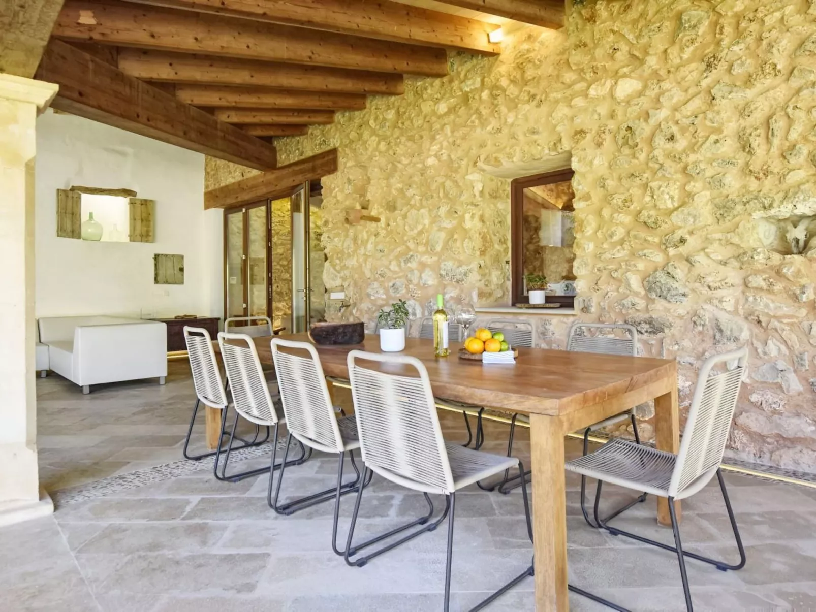 Luxuriöse Villa mit Pool und Klimaanlage für 8 Personen-Image-tags.info