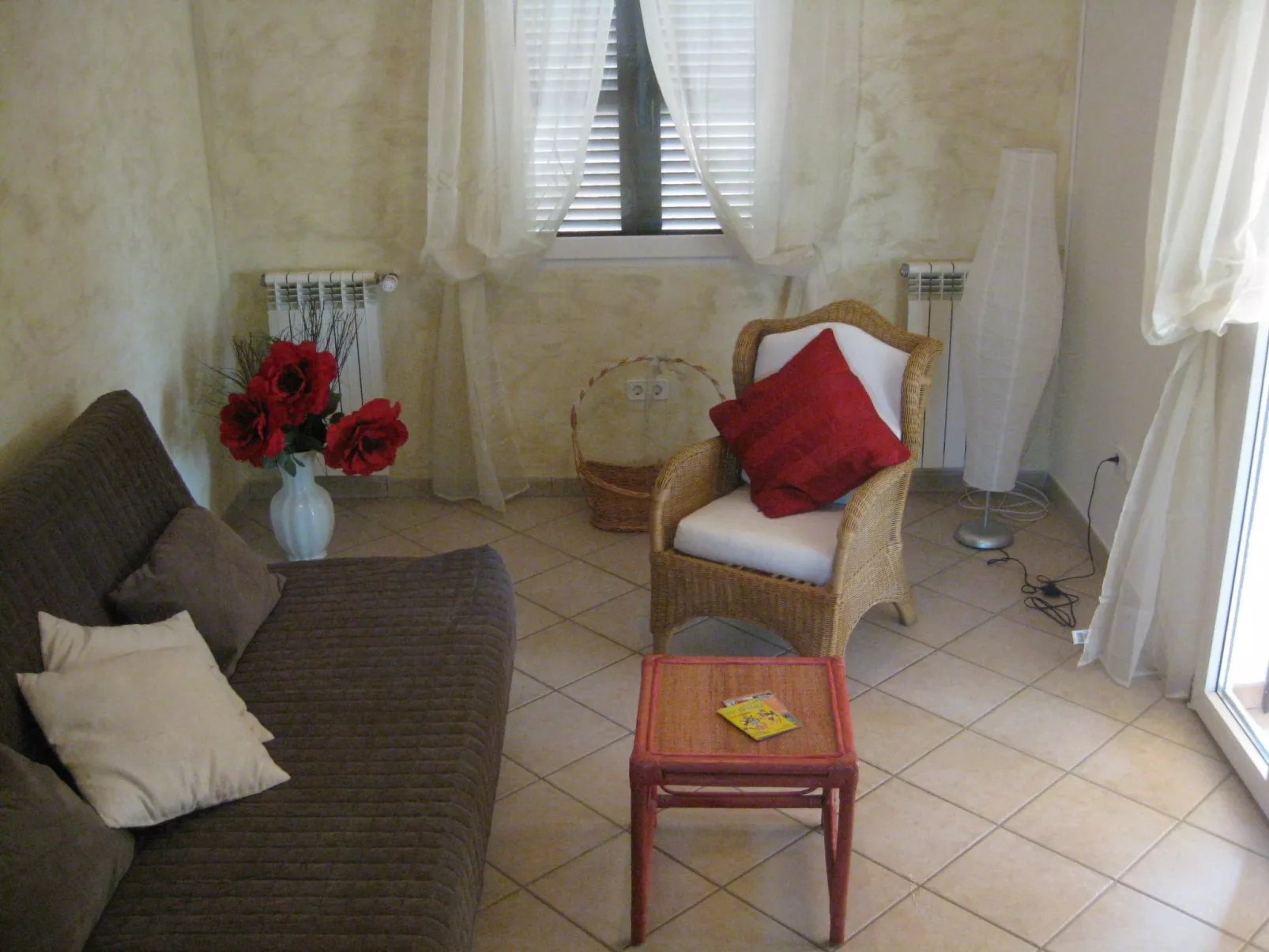 Ferienvilla mit Garten, Grill und Terrasse-Image-tags.info